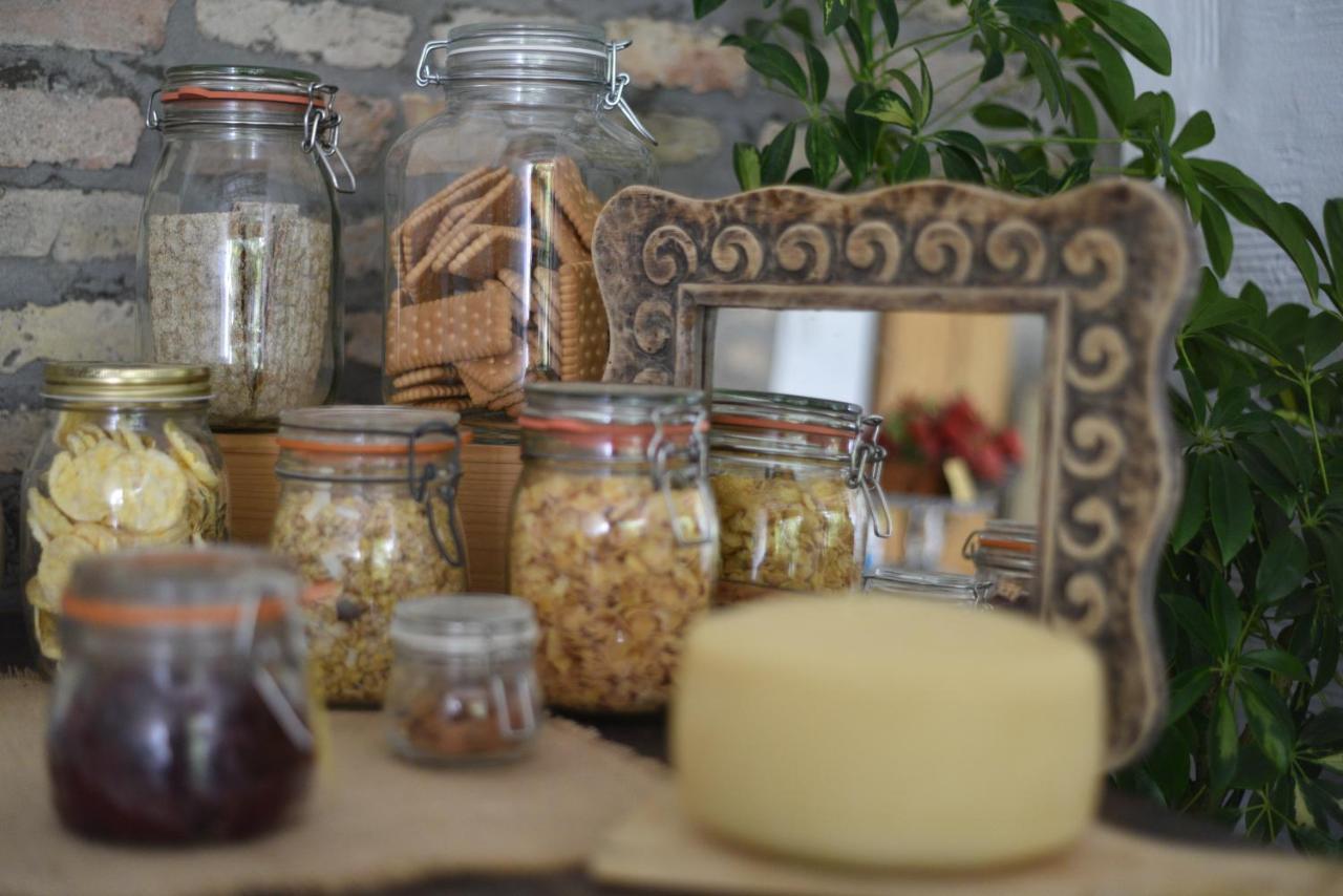 Capannone111 Bed and Breakfast Castiglione di Ravenna Buitenkant foto